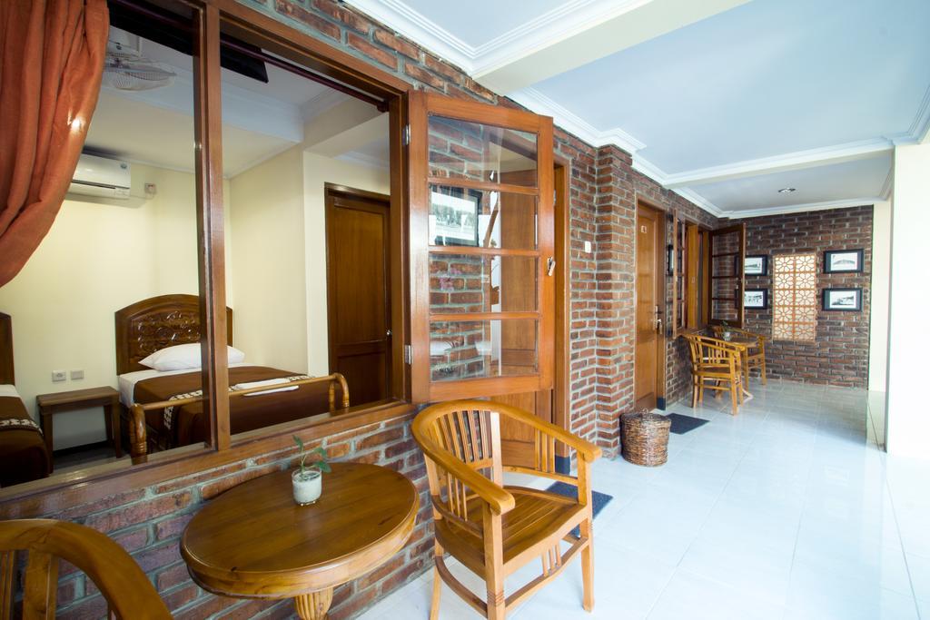 De Hostel Джокьякарта Экстерьер фото